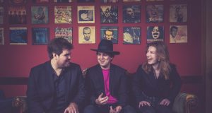 Vinil albuma grupe Ljubičice “Dok čekamo pad” u prodaji do kraja decembra