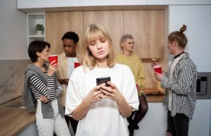 Društvenim mrežama preti masovno povlačenje korisnika: Mnogi razmišljaju da prestanu da ih koriste do 2025. godine