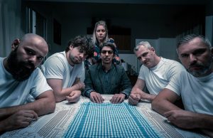 “Ljudi u glavi” kraj uspešne godine obeležili spotom za pesmu “Vri vri”