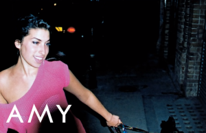 Ejmi Vajnhaus šeta kroz vreme: Novi video za “In My Bed”