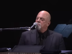 Bili Džoel nastupa na dodeli Gremi nagrada