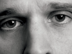 Prva evropska turneja u poslednjih 5 godina i novi singl: JMSN predstavio neobjavljenu B stranu albuma ,,Pllajë” iz 2014.