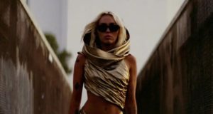 Majli Sajrus: “Flowers” nije plagijat. Gde je Bruno Mars?