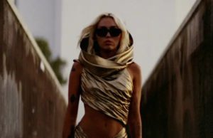 Majli Sajrus: “Flowers” nije plagijat. Gde je Bruno Mars?