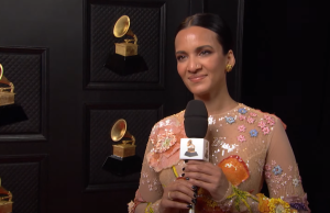 Njeni magični zvuci opijaju: Anuška Šankar predstavila novu pesmu “New Dawn”