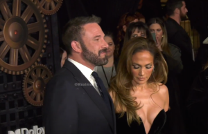 “This Is Me…Now: A Love Story” prikazan u Dolbi teatru