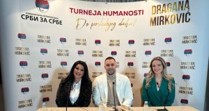 Ljubav u Notama: Dragana Mirković ulepšava živote najmlađima