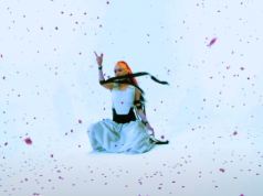 Grimes objavila novi muzički video za pesmu “So Heavy I Fell Through the Earth”: Iza spota se krije priča