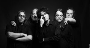 Kanda, kodža i Nebojša obeležavaju 10 godina albuma “Volja za noć” na dva koncerta u Velikoj sali Doma omladine Beograda