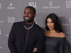 ŠUŠKA SE: Kim Kardašijan u vezi sa zgodnim fudbalerom