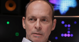 Preminuo Vejn Kramer osnivač detroitskog pank benda “MC5”