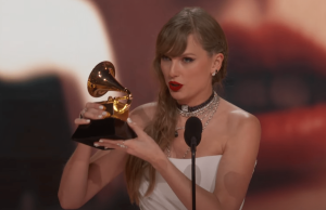 Tejlor Svift ispisala istoriju: Četvrti Gremi za album godine