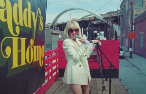 St. Vincent snimila novi album uz pomoć Foo Fighters-a