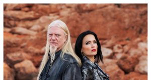 Bivši članovi Nightwisha Marko Hietala i Tarja Turunen izveli zajednički singl “Left On Mars”