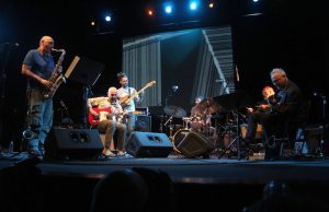 Besplatan koncert Fish in Oil i Jelene Popržan u “Studenjaku”