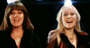 Članovi grupe ABBA postaju vitezovi