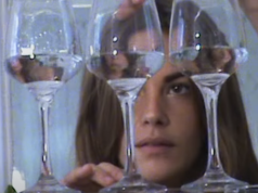 KJ Apa i Klara Beri raskinuli nakon četiri godine zabavljanja