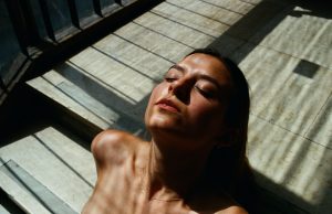 Ana Protulipac predstavlja novi singl i video spot “Svetla”