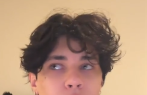 Landon Barker boluje od Turetovog sindroma