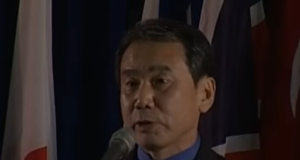 Murakami pročitao neobjavljenu priču na humanitarnom događaju