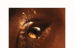 Pop sastav Retrospektiva objavio novi singl “Hodam”