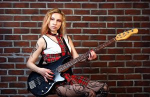 “Žene u rokenrolu” izložba koncertnih fotografija Anamarije Vartabedijan i Danice Trajković