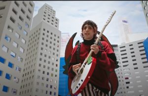 Porter Robinson najavio album “SMILE! :D” sa novim singlom “Knock Yourself Out XD”