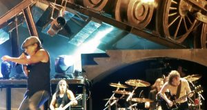 AC/DC ovog leta u pet gradova u Evropi otvara svoje kafiće