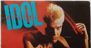 Bili Ajdol časti za 40. rođendan albuma “Rebe Yell” neobjavljenom pesmom iz te epohe