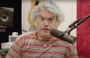 Fat Mike prozivao bendove na društvenim mrežama da ga ubace na festival Sick New World