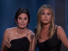 Prijatelji i posle 30 godina: Dženifer Aniston i Kortni Koks uhvaćene zajedno na večeri