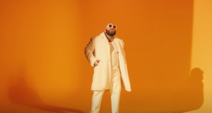 Tedi Svims najavljuje turneju po Velikoj Britaniji i Evropi 2025