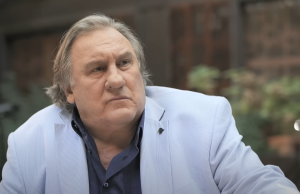 Glumac Žerard Depardje pretukao tzv. “Kralja paparaca” u Rimu