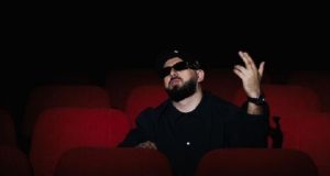 Sajfer pred objavljivanje albuma prvenca oštro poručio zavidnim kolegama: “Ma, ko ih je*e”