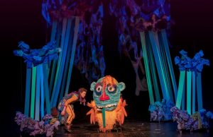 Hrabra krojačica i menjaža odeće u pozorištu Duško Radović