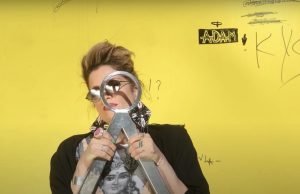 Zoe Kida objavila pesmu “Adam i Ševa”