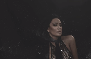 “Baš je briga kako izgleda, ona kida”: Ana Nikolić predstavila novi EP “Hvala, doviđenja”