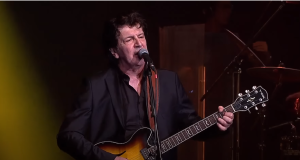 Drugi tiraž reizdanja “Pozitivne geografije” Bajage i instruktora na zlatnom vinilu