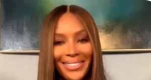 Naomi Kembel: Oba deteta sam dobila uz pomoć surogat majke