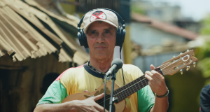 Velika poruka u novom ruhu: Manu Chao objavio staru pesmu sa muzičarima iz celog sveta