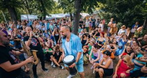 Marko Luis doveo atmosferu do usijanja u Muzeju afričke umetnosti