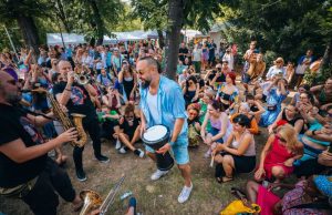 Marko Luis doveo atmosferu do usijanja u Muzeju afričke umetnosti