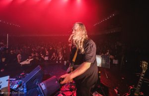 Nikola Vranjković objavio spot za “Teoriju zabave” i najavio koncerte u regionu