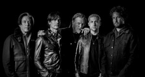 Zagreb ove nedelje dočekuje Grace Jones i Thievery Corporation, QOTSA za tri nedelje