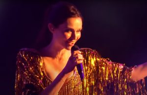 Sofi Elis Bekstor nastupila zajedno sa Pegi Gu na festivalu Glastonberi