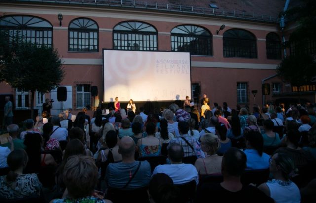 Somborski festival_Atrijum gradske kuće