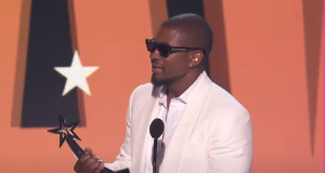 Usher se oglasio o misterioznom nestanku njegovih postova na platformi X koji bi ga mogli povezati sa slučajem – Šon “Didi” Kombs.