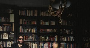 Vizelj objavio video singl “Ljubičast i Plav”