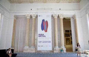 Retrospektivna izložba radova Mire Brtke očarala publiku u Rimu: Postavka produžena do 8. septembra