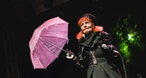 Josipa Lisac jača od pljuska i gromova u rasprodatoj Botaničkoj bašti